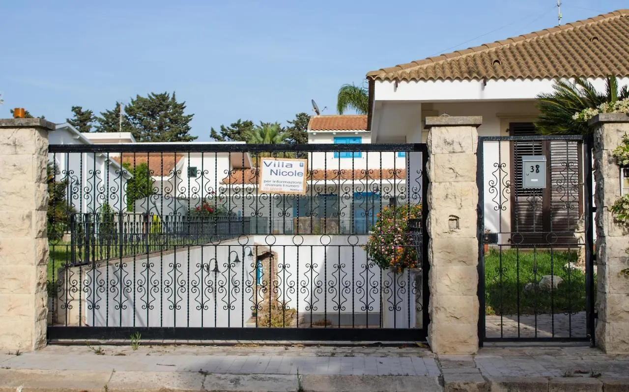 Villa Nicol Affittacamere Marina di Ragusa Guest house