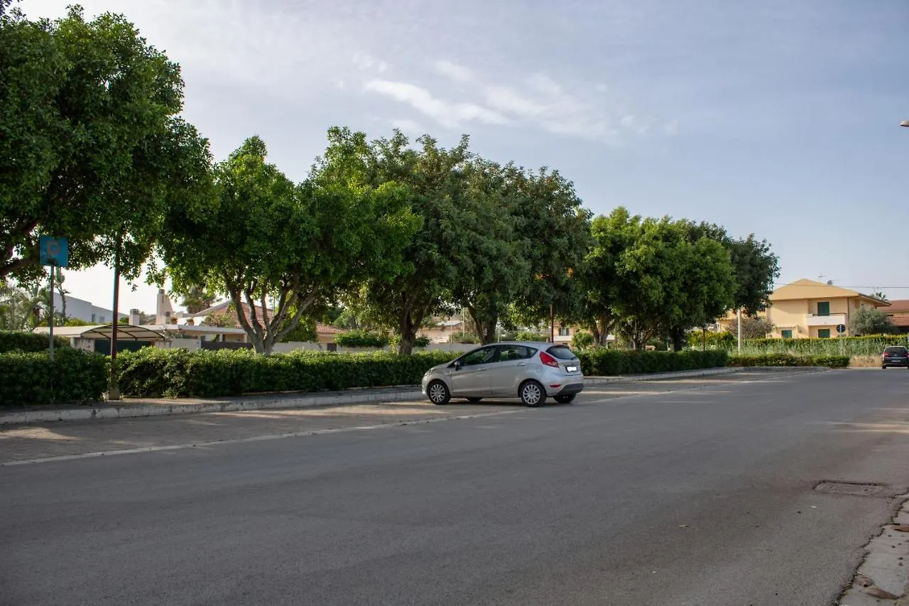 Villa Nicol Affittacamere Marina di Ragusa Guest house